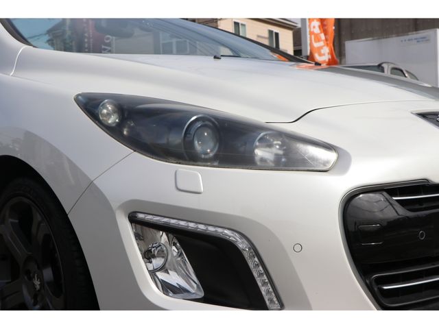 Peugeot 308 2012-09 24548-18