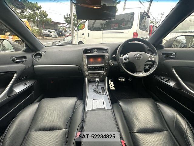 Lexus IS 2013-07 205175-7