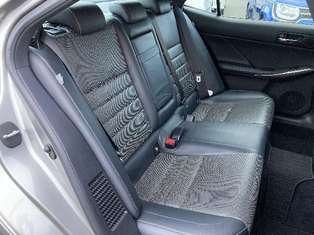 Lexus IS 2013-07 8757-15