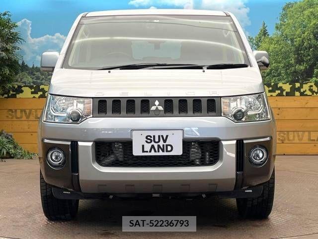 Mitsubishi DELICA D5 2014-05 374269-15