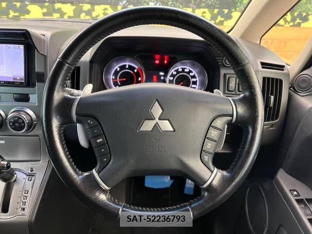 Mitsubishi DELICA D5 2014-05 374269-12