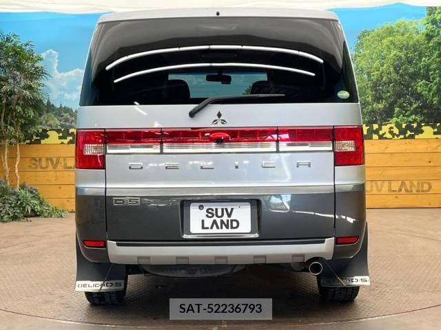 Mitsubishi DELICA D5 2014-05 374269-16