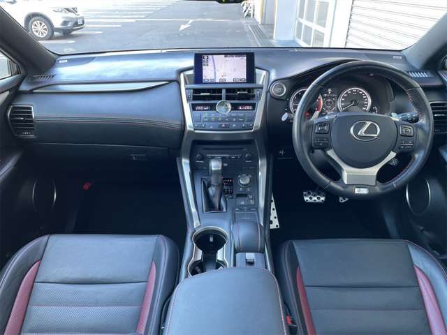 Lexus NX 2016-05 181318-1
