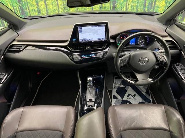 Toyota C-HR 2017-12 194607-1