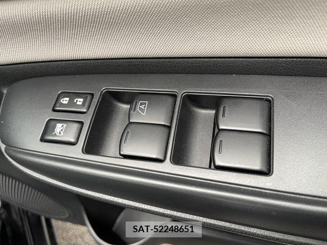 Nissan NOTE 2019-03 220717-15