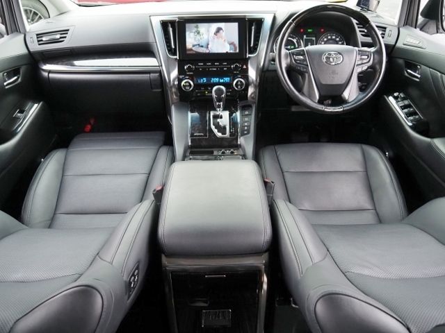 Toyota ALPHARD HYBRID 2020-06 182709-11