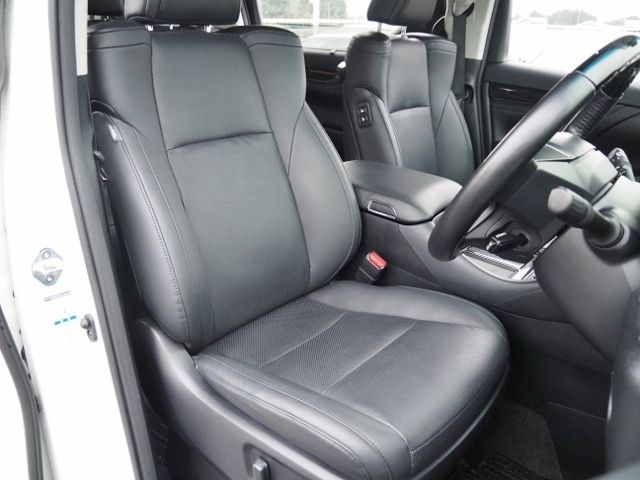 Toyota ALPHARD HYBRID 2020-06 182709-12