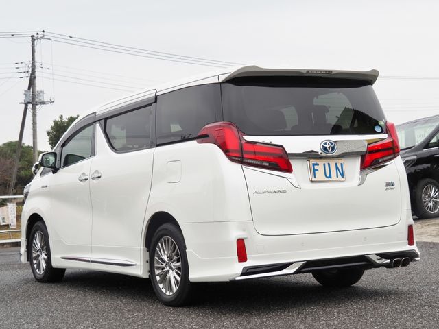 Toyota ALPHARD HYBRID 2020-06 182709-5