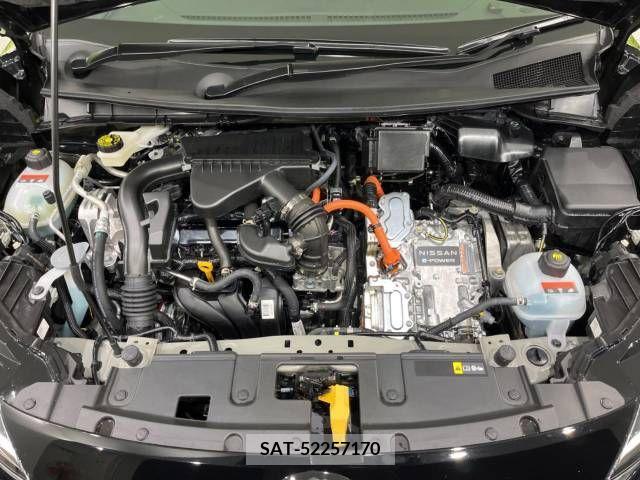 Nissan AURA 2023-06 207405-18