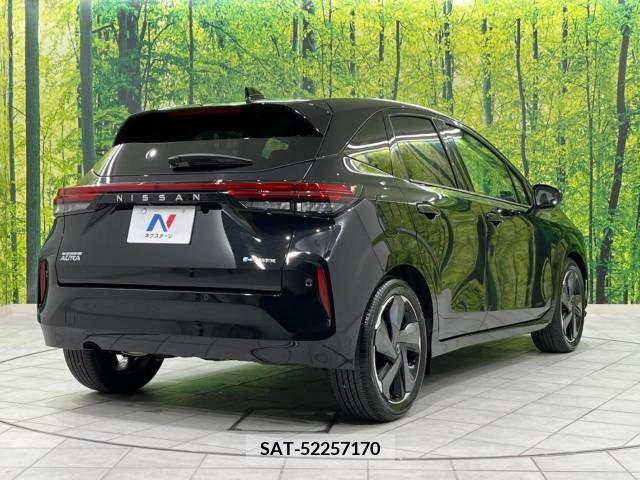 Nissan AURA 2023-06 207405-17