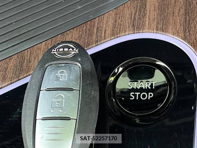 Nissan AURA 2023-06 207405-6