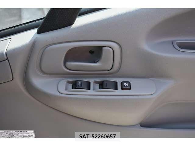 Hino DUTRO 2022-04 296726-12