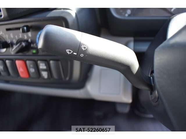 Hino DUTRO 2022-04 296726-19