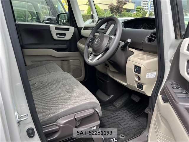 Honda N BOX 2018-06 278778-13