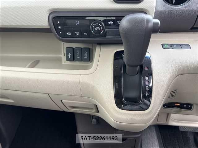 Honda N BOX 2018-06 278778-19