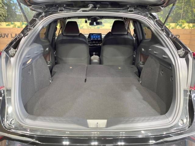Toyota C-HR 2018-09 20416-11