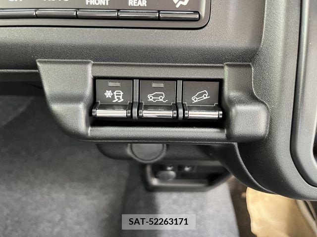Suzuki HUSTLER 2024-04 330005-20