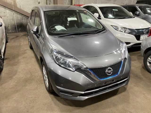Nissan NOTE 2018-06 10980-0