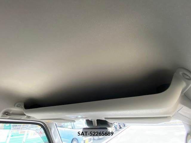 Suzuki EVERY 2023-01 255825-27