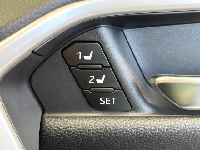 Toyota RAV4 2022-06 194974-7