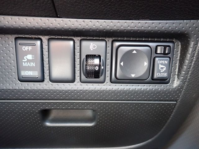 Nissan AD VAN 2016-09 9642-9
