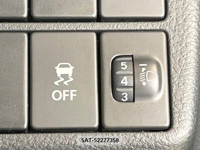 Suzuki ALTO 2017-11 355762-7
