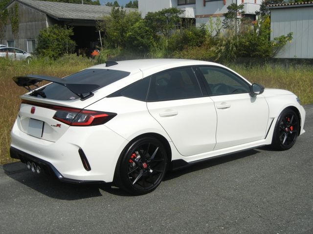 Honda CIVIC 2023-04 18324-4