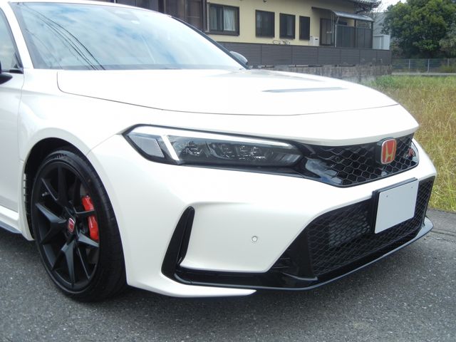 Honda CIVIC 2023-04 18324-7