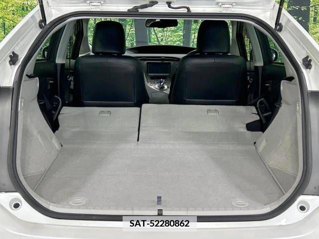 Toyota PRIUS 2015-10 366341-10