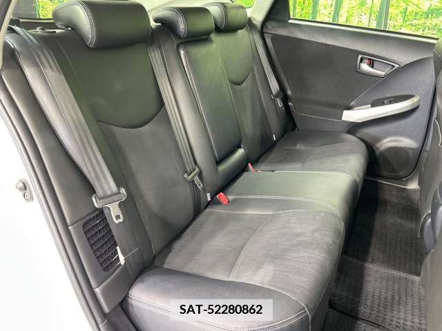 Toyota PRIUS 2015-10 366341-8
