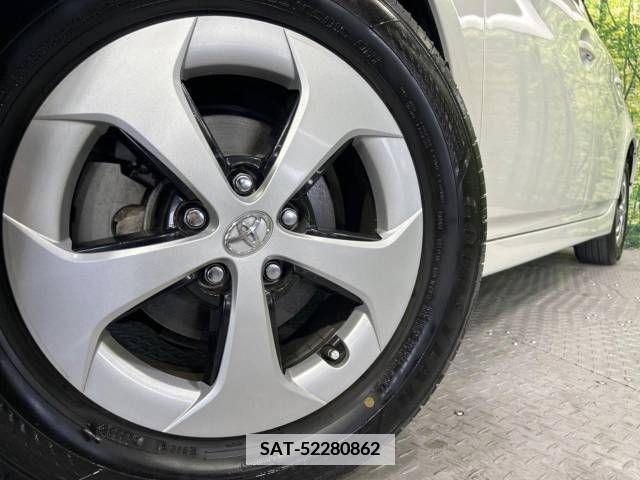Toyota PRIUS 2015-10 366341-13