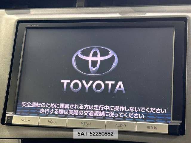 Toyota PRIUS 2015-10 366341-2