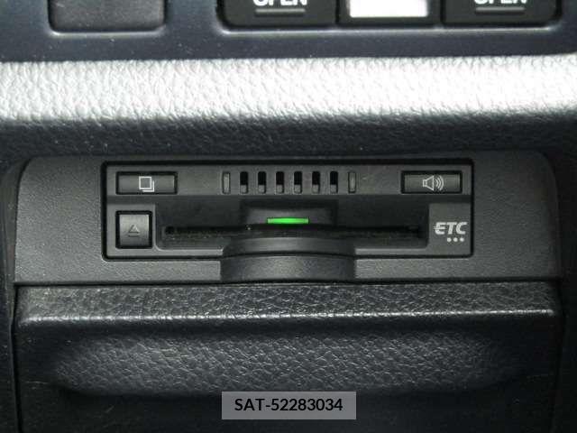 Toyota VOXY 2016-09 217830-13