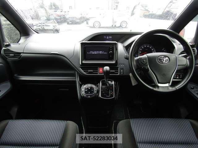 Toyota VOXY 2016-09 217830-6