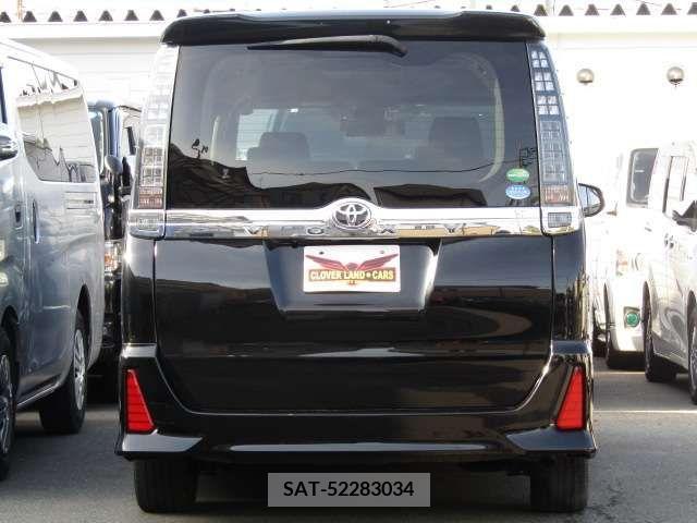 Toyota VOXY 2016-09 217830-5