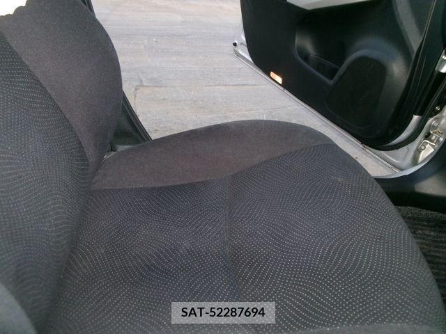 Toyota PRIUS 2012-12 372423-11