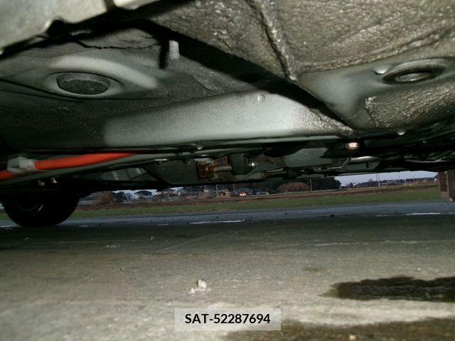 Toyota PRIUS 2012-12 372423-25