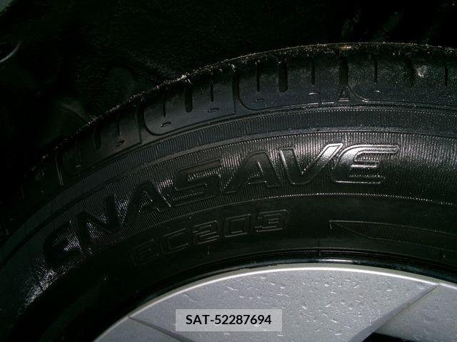Toyota PRIUS 2012-12 372423-22