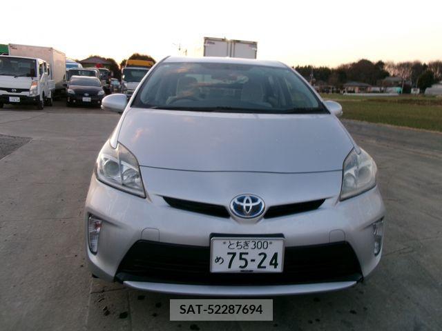 Toyota PRIUS 2012-12 372423-0