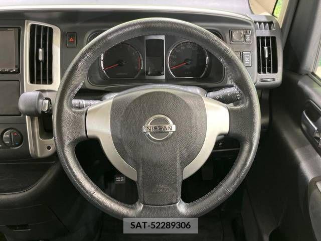 Nissan SERENA 2009-07 367757-12