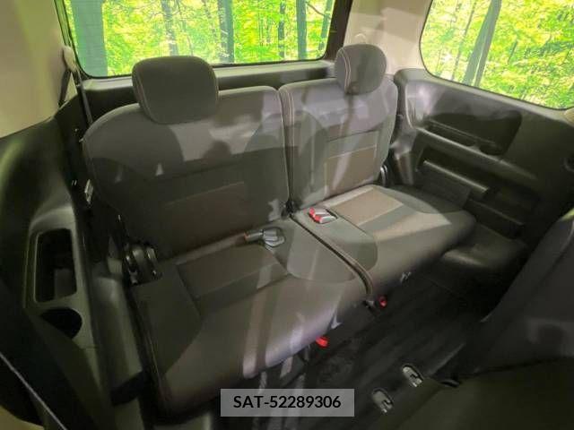 Nissan SERENA 2009-07 367757-10