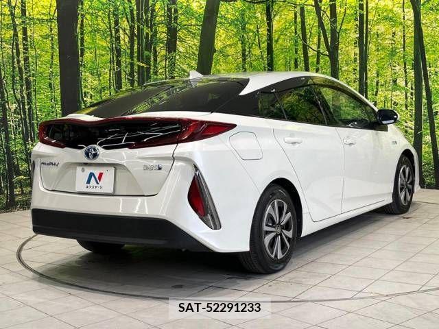 Toyota PRIUS PHV 2017-05 282562-15