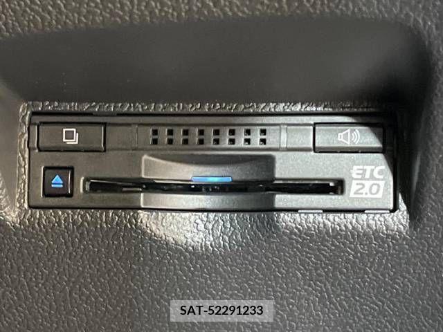 Toyota PRIUS PHV 2017-05 282562-5