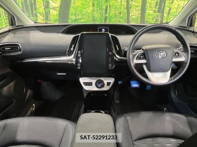 Toyota PRIUS PHV 2017-05 282562-1