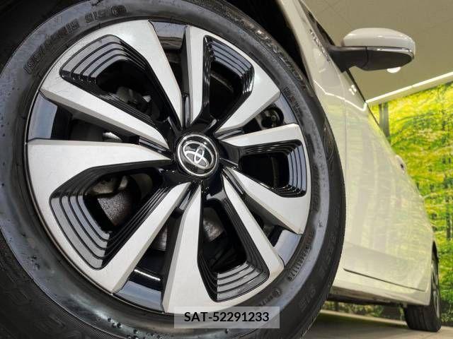 Toyota PRIUS PHV 2017-05 282562-9