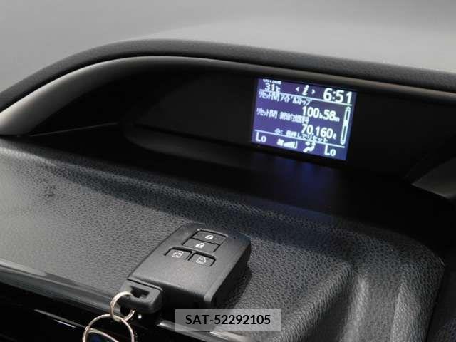Toyota VOXY 2016-02 209379-8
