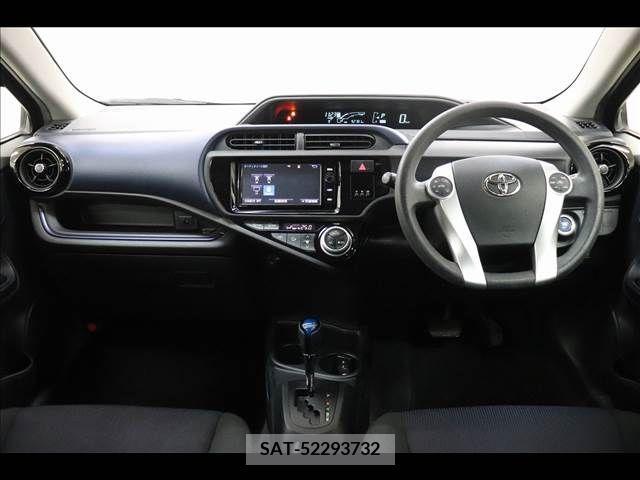 Toyota AQUA 2015-07 212806-28