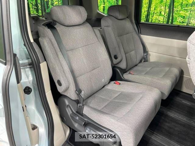 Honda STEP WGN 2023-01 368765-9
