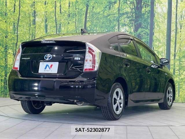 Toyota PRIUS 2015-06 341085-17