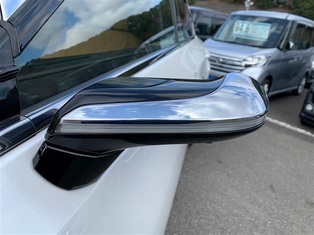 Lexus ES 2019-07 196318-13